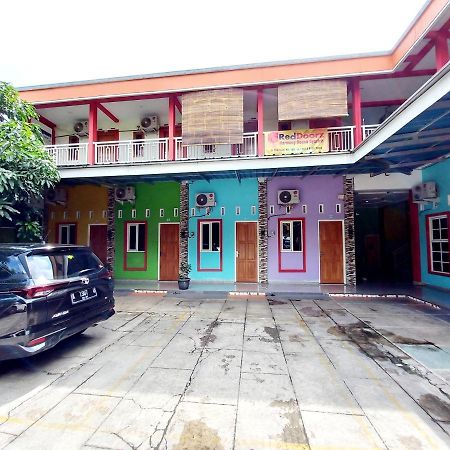 Harmony House Syariah Near Alun Alun Pati Mitra Reddoorz Hotel Exterior photo