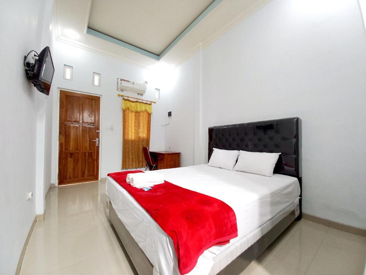 Harmony House Syariah Near Alun Alun Pati Mitra Reddoorz Hotel Exterior photo