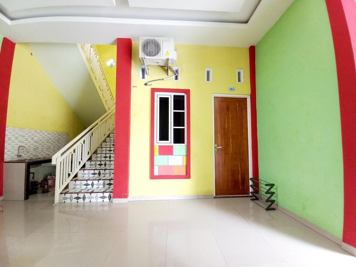 Harmony House Syariah Near Alun Alun Pati Mitra Reddoorz Hotel Exterior photo