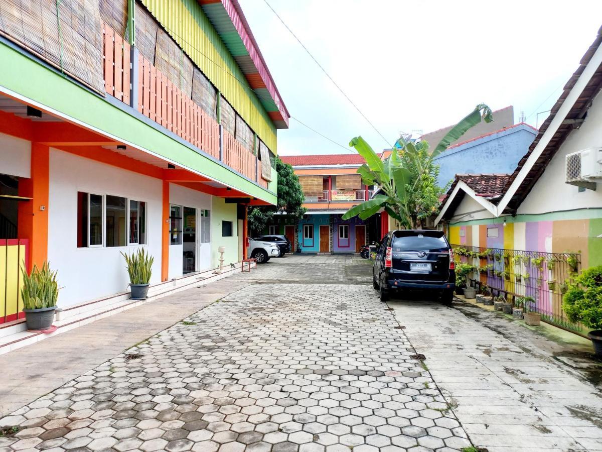 Harmony House Syariah Near Alun Alun Pati Mitra Reddoorz Hotel Exterior photo